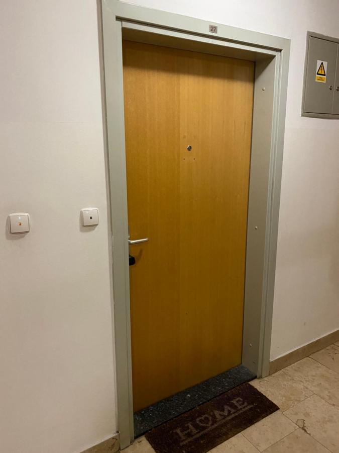Self Check-In Studio With Wi-Fi And Parking Place Apartman Zágráb Kültér fotó